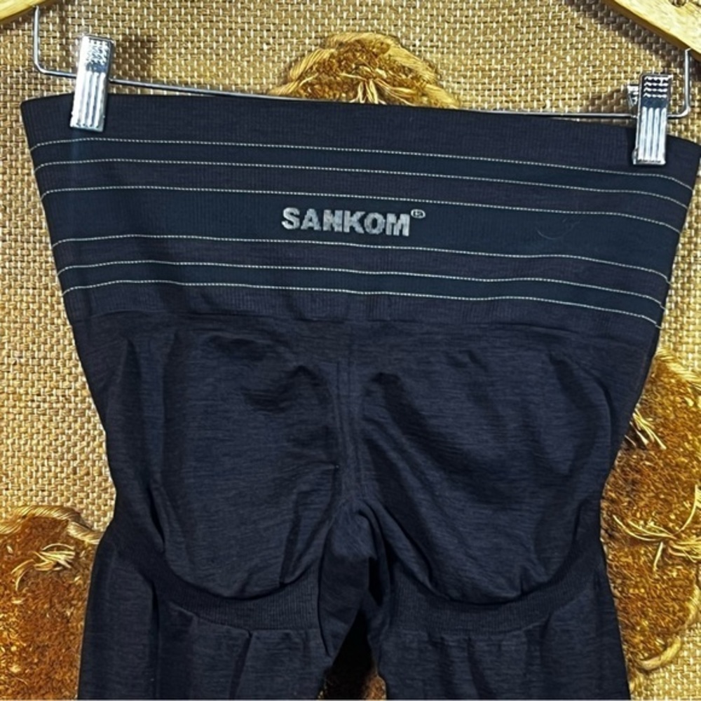 Sankom compression Leggings - Picture 4 of 4